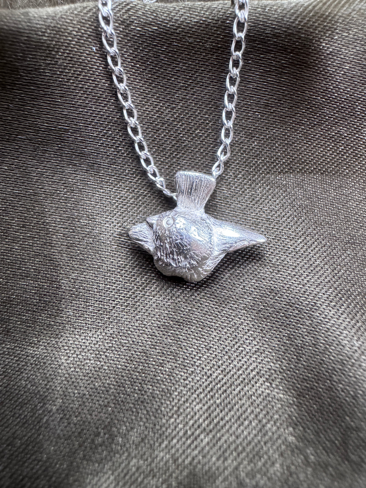 Robin necklace