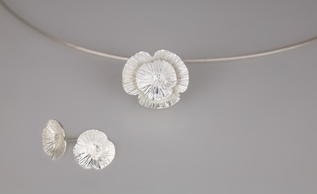 Small Victoriana Poppy Earrings